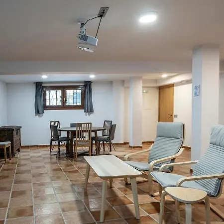 Tadawn Literary Coliving Panzió