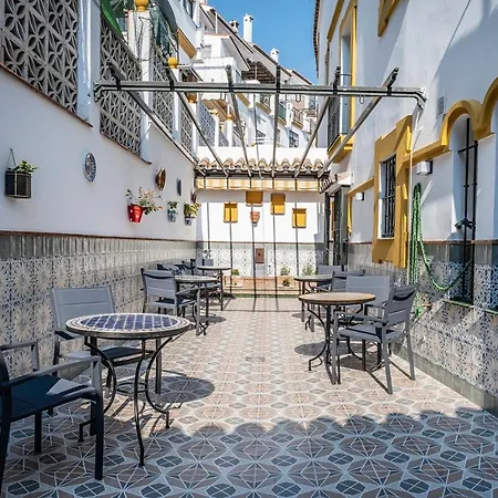 Tadawn Literary Coliving Panzió