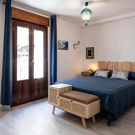 Tadawn Literary Coliving Panzió Estepona