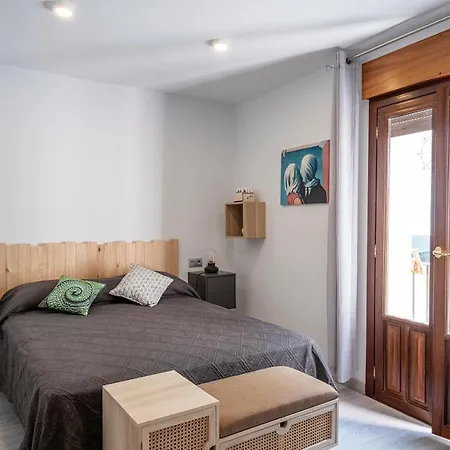 Tadawn Literary Coliving Panzió