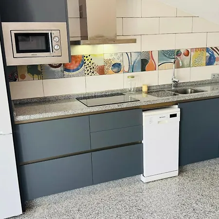 Tadawn Literary Couette-café 3*