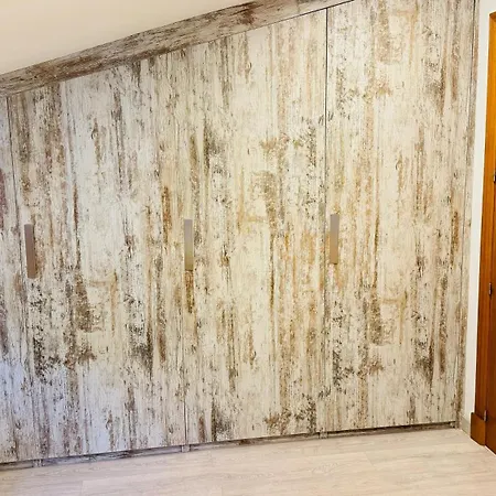 Tadawn Literary Couette-café Estepona