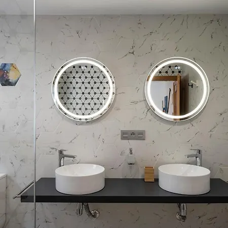 Bed & Breakfast Tadawn Literary Coliving Estepona